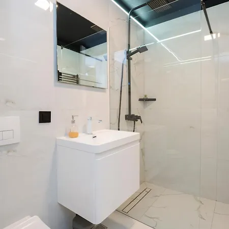 Amalfi Old Town Free Parking