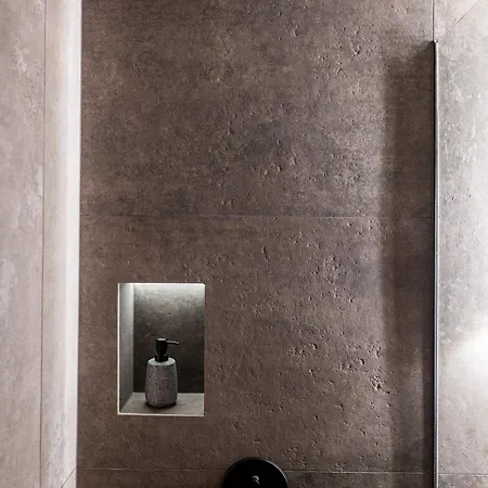 Amalfi Old Town Free Parking