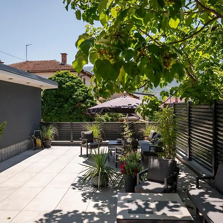 Amalfi Old Town Free Parking